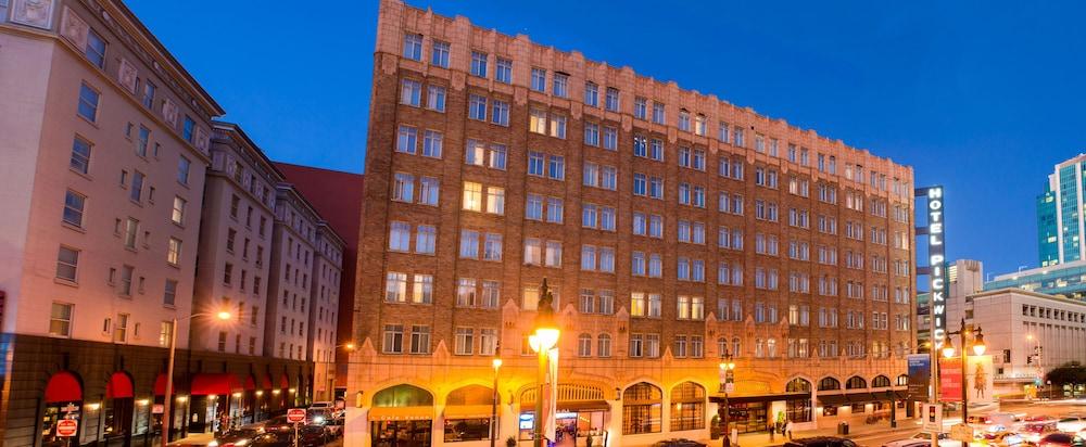 The Pickwick Hotel photo 30