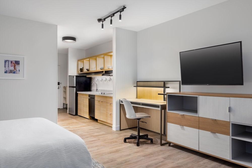 Towneplace Suites By Marriott Geneva photo 8