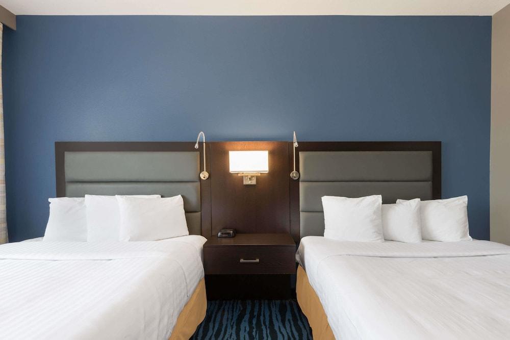Hotel 1550 photo 21