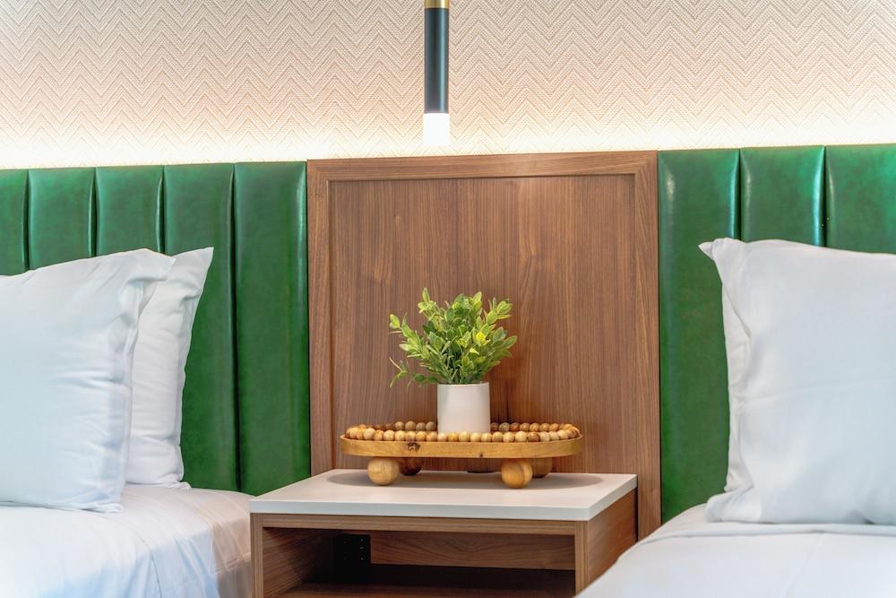 LYFE INN & SUITES by AGA- North Hollywood Universal Studios photo 8