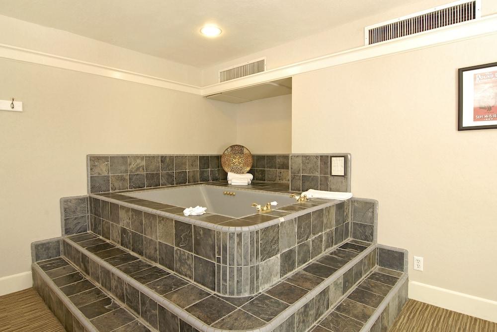 Palm Canyon Hotel & RV Resort photo 84