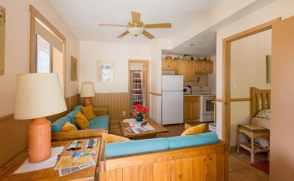Crown King Cabins Suites and Bunkhouse photo 26