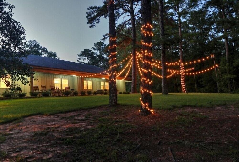 Lake Tiak O Khata Resort — hotel in Louisville