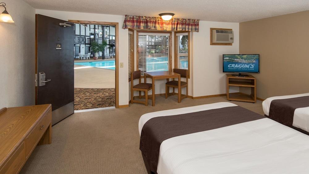 Cragun's Resort & Hotel photo 3