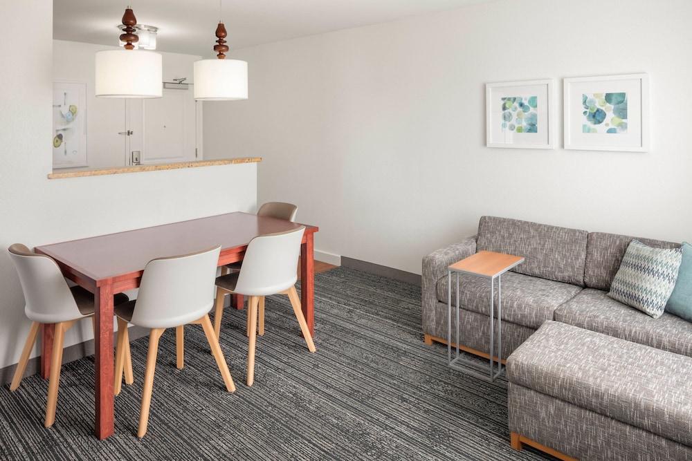 TownePlace Suites by Marriott Bangor photo 23