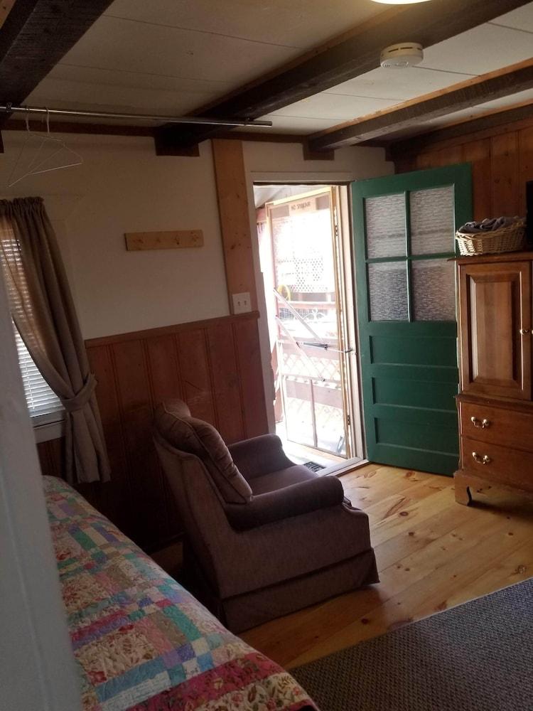 CopperLine Lodge photo 18