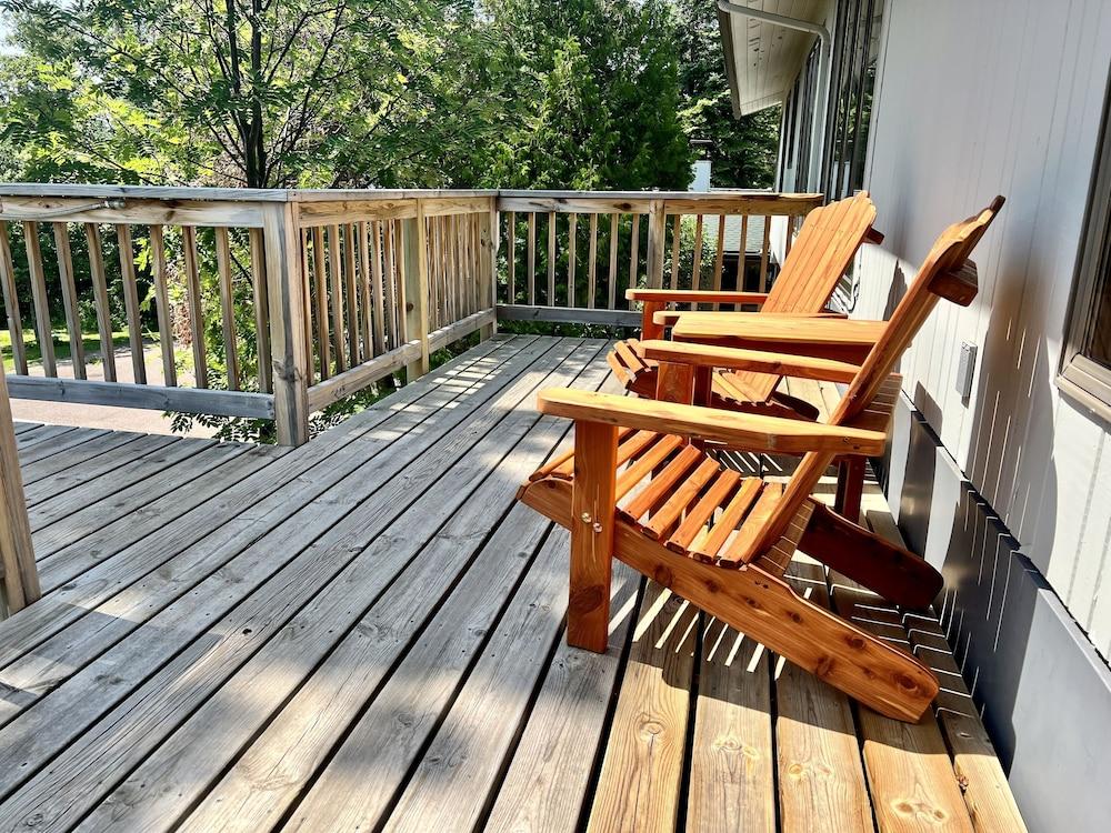 Thomsonite Beach Inn photo 30