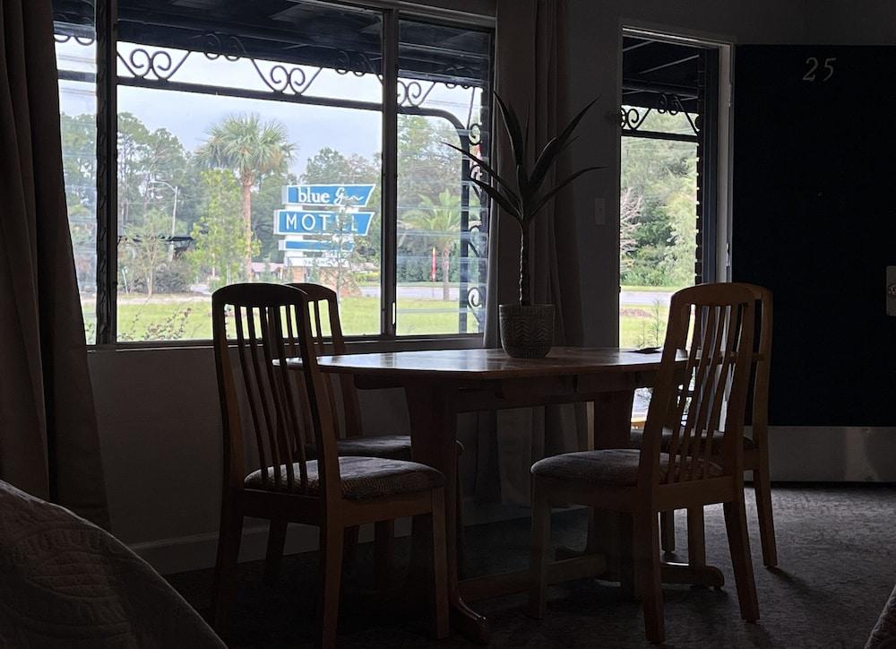 BlueGem Motel photo 54