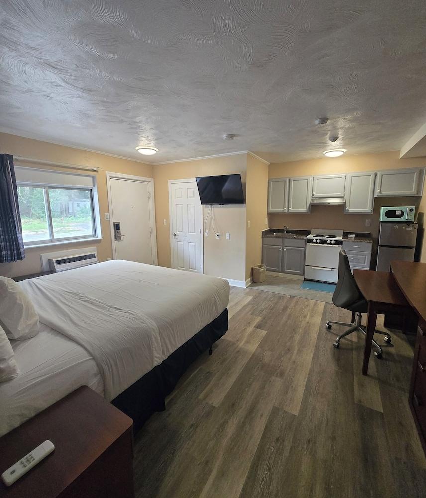 Nashoba Valley Inn & Suites photo 2