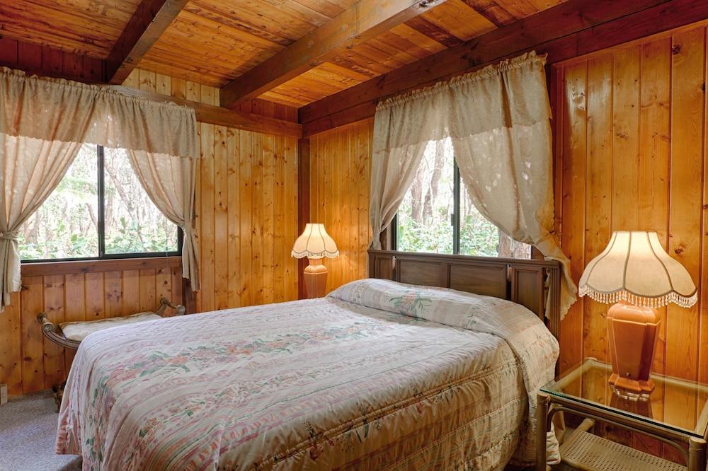 Lava Lodge at Hale Kilauea photo 25