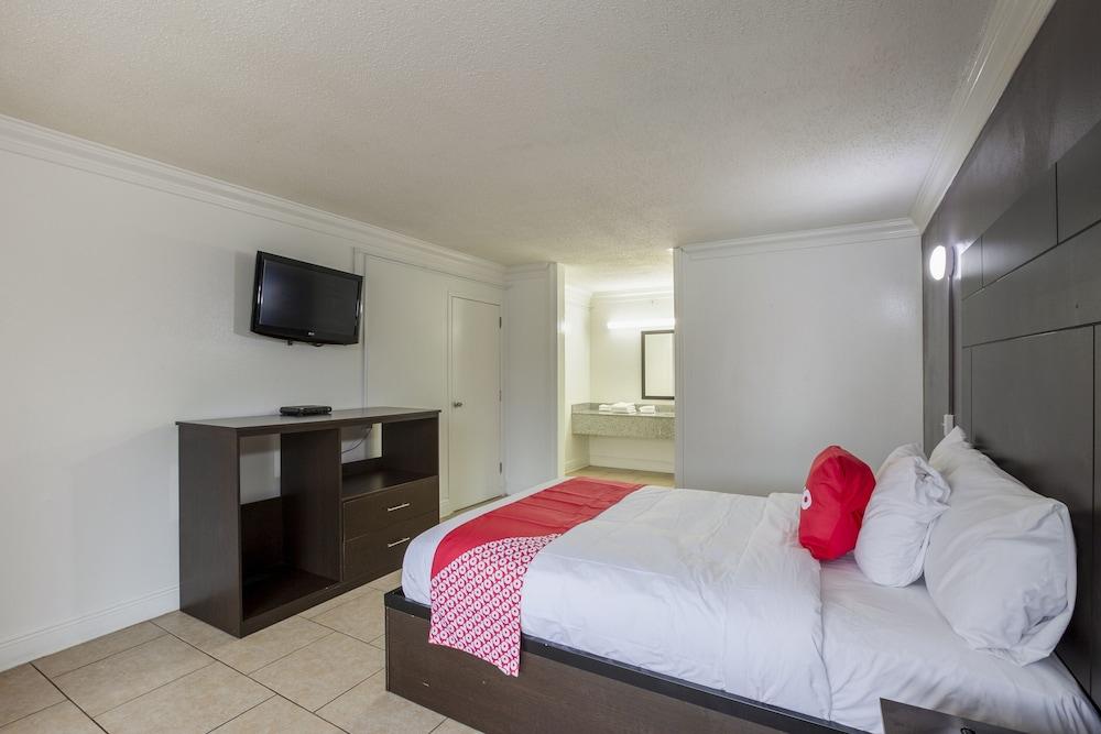 OYO Hotel Baton Rouge - Mead Rd Louisiana photo 26