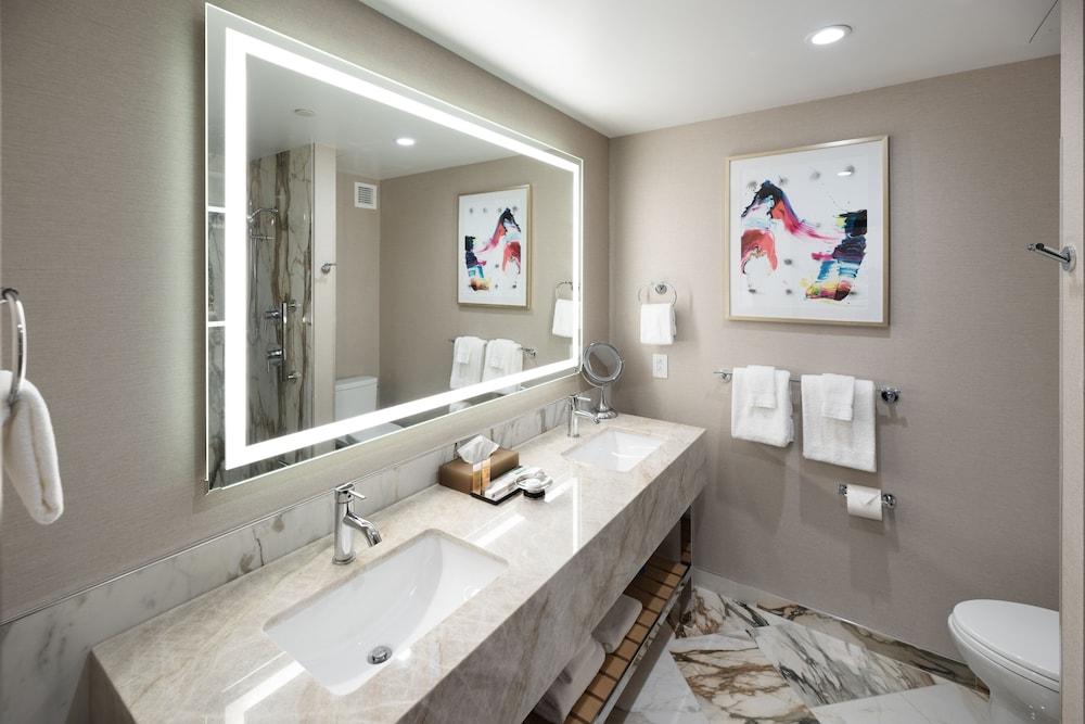 Atlantis Casino Resort Spa photo 16