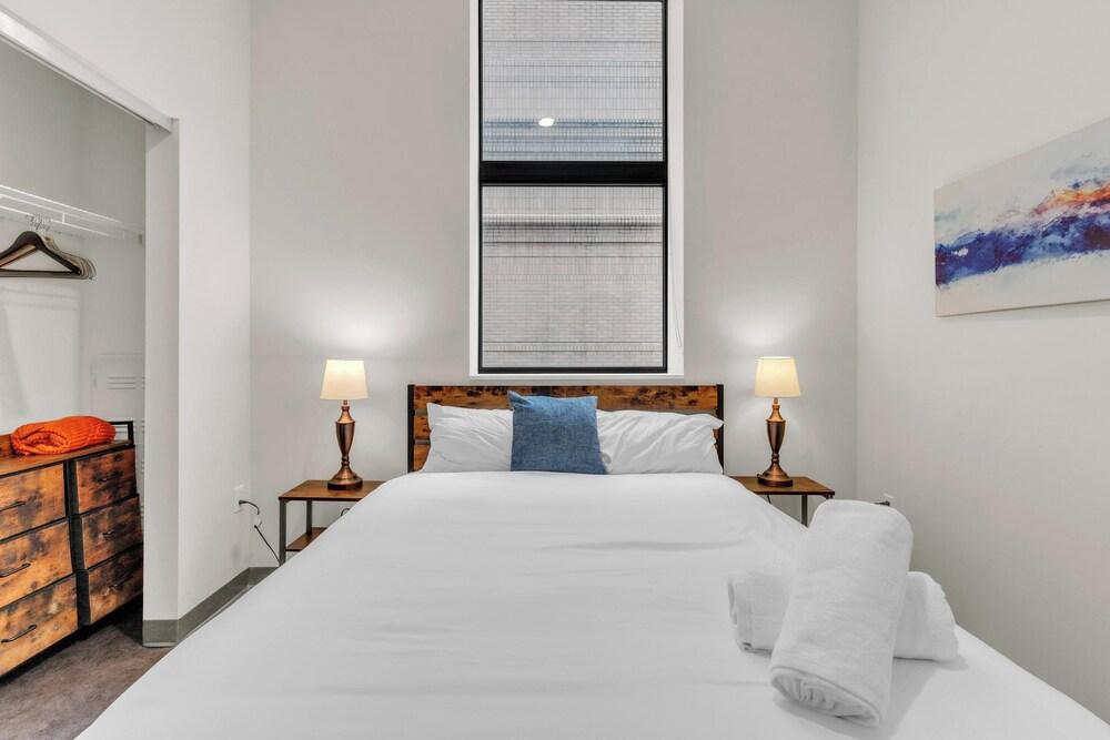 CozySuites - Press House photo 27