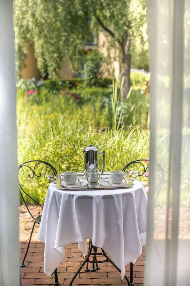 Mirbeau Inn and Spa photo 82