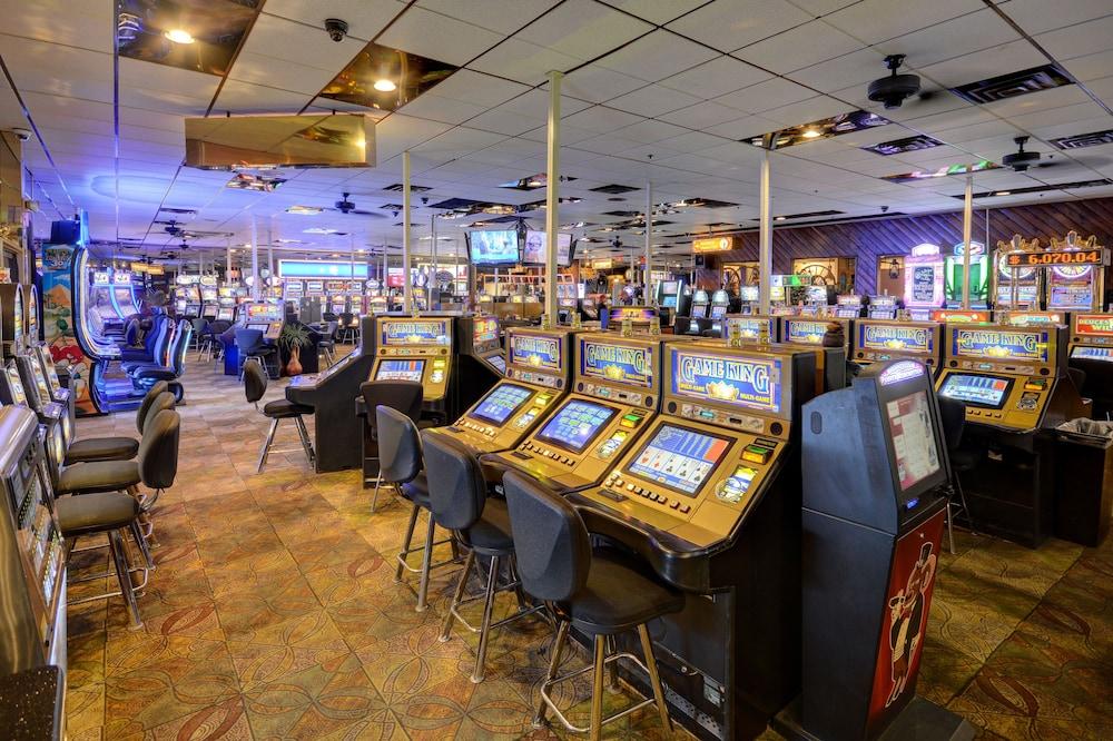 Longhorn Casino & Hotel photo 18