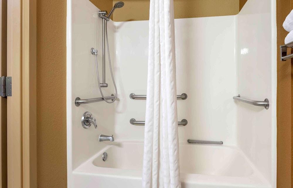 Extended Stay America Suites Chicago Schaumburg I90 photo 21