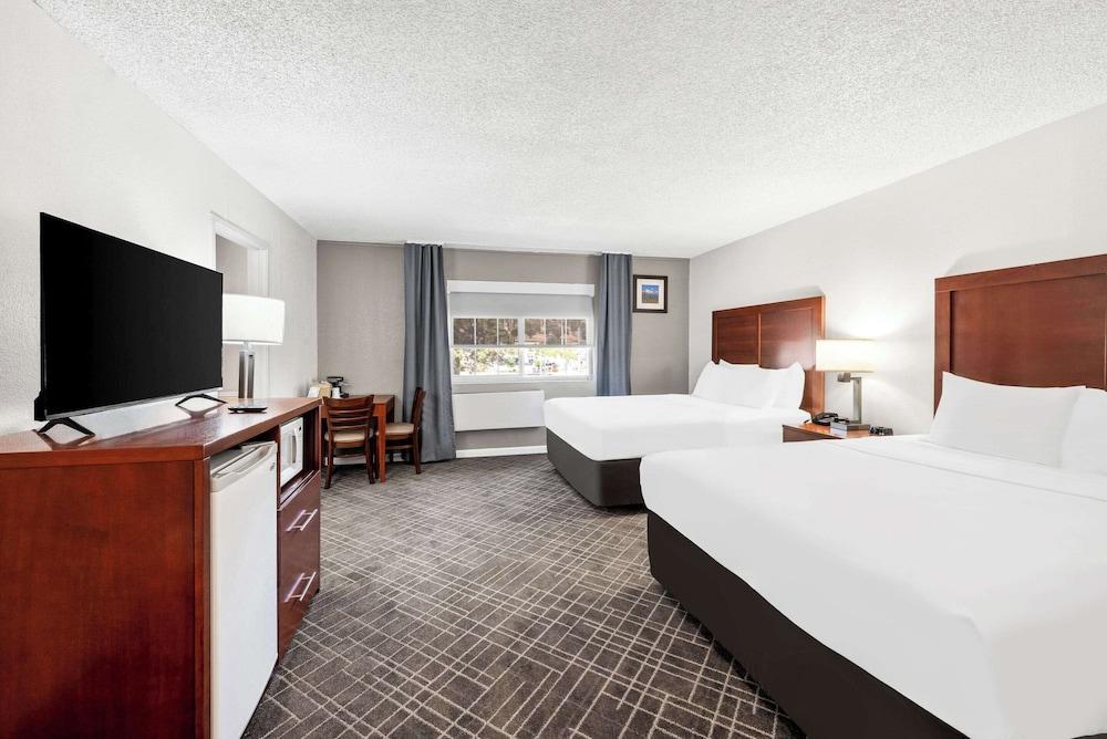 Comfort Inn Yreka I-5 photo 28