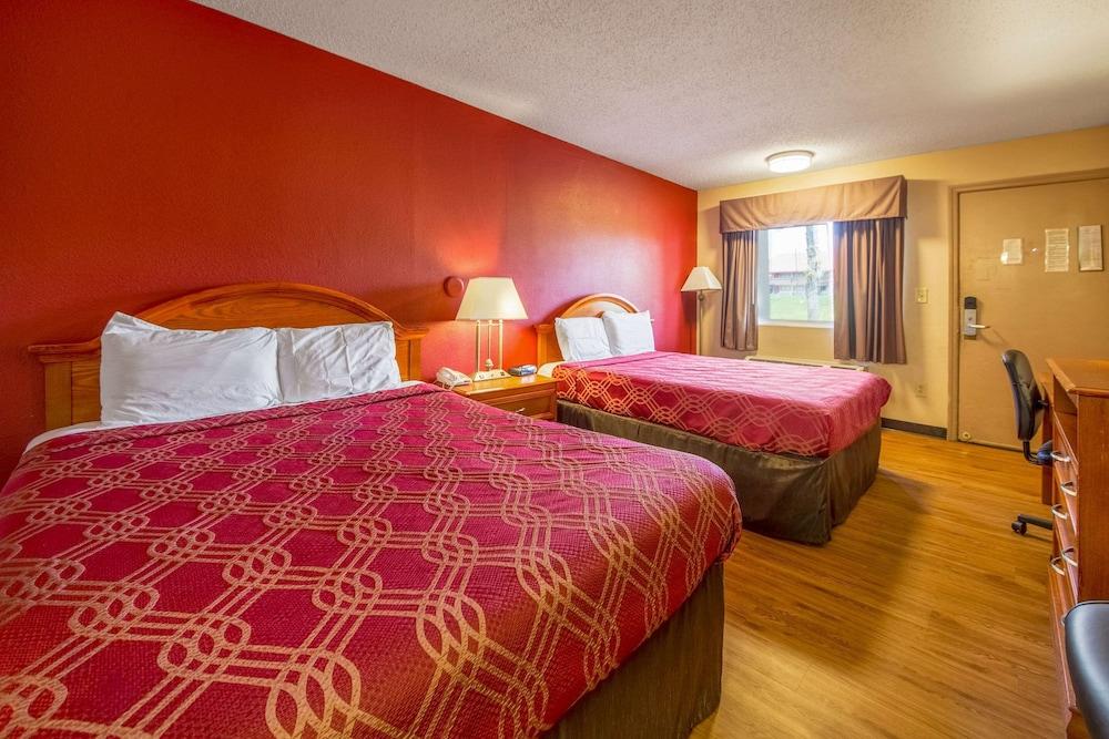 Econo Lodge Mount Laurel - Philadelphia East photo 11