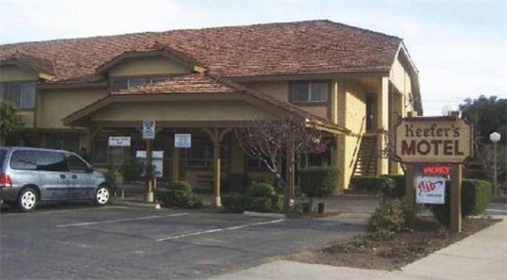 Keefer's Inn photo 33