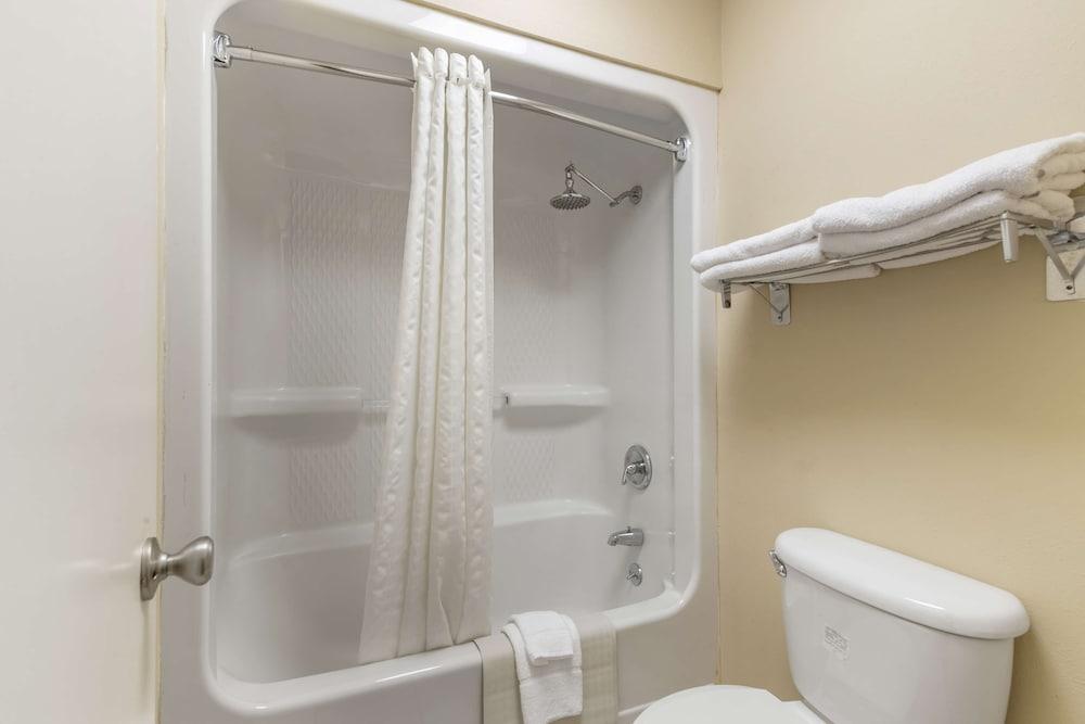 Best Western Sunday House Inn photo 19