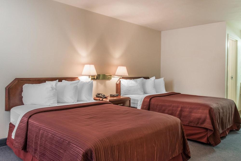 Quality Inn Bedford photo 26