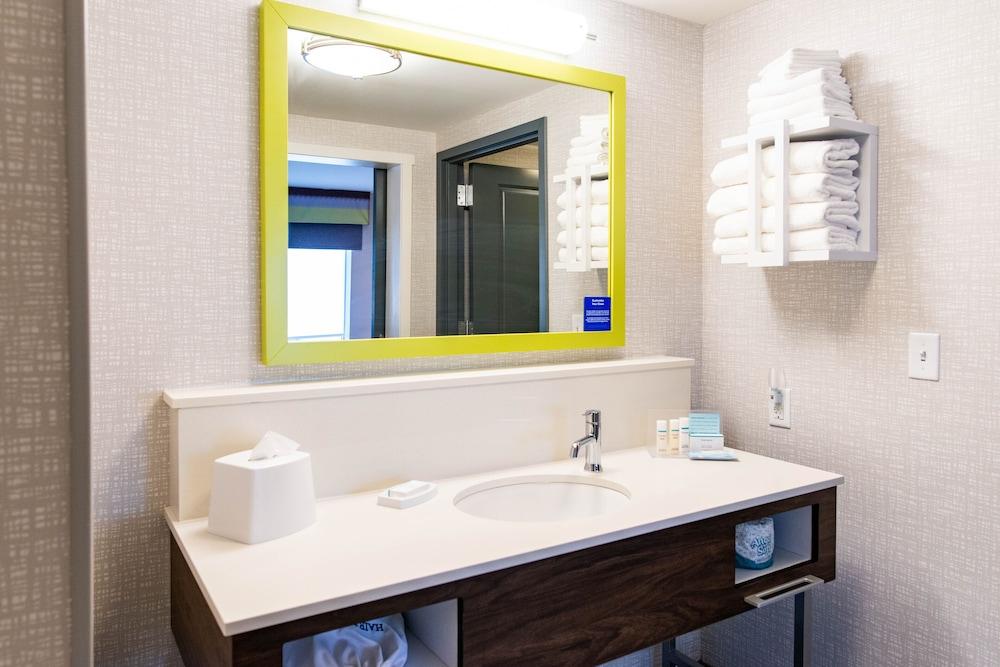 Hampton Inn Paris photo 31