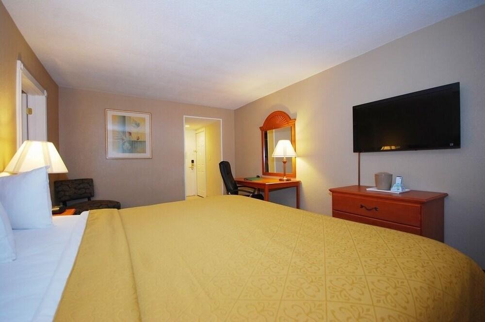 St. Lawrence Hotel photo 23