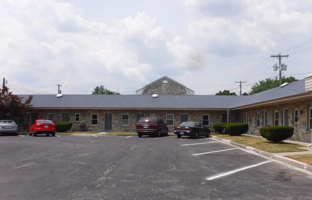 Blue Ridge Motel photo 6