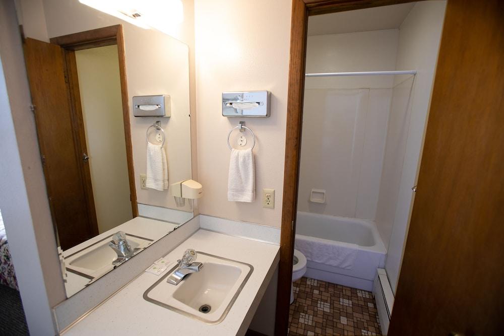 Economy Hotel Okmulgee photo 4