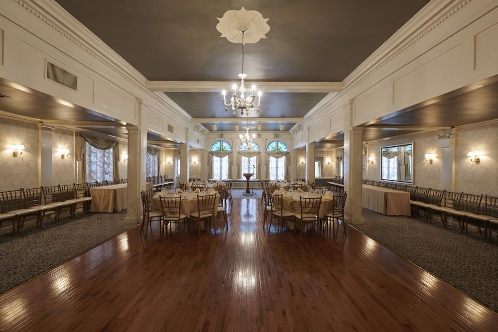 Lititz Springs Inn photo 17