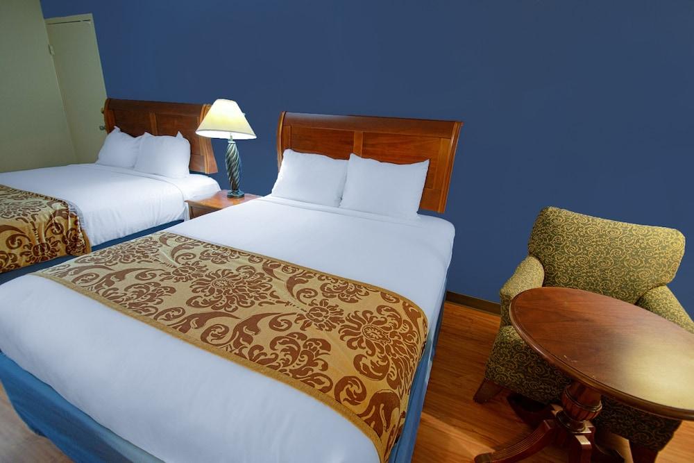 121 Motel photo 5