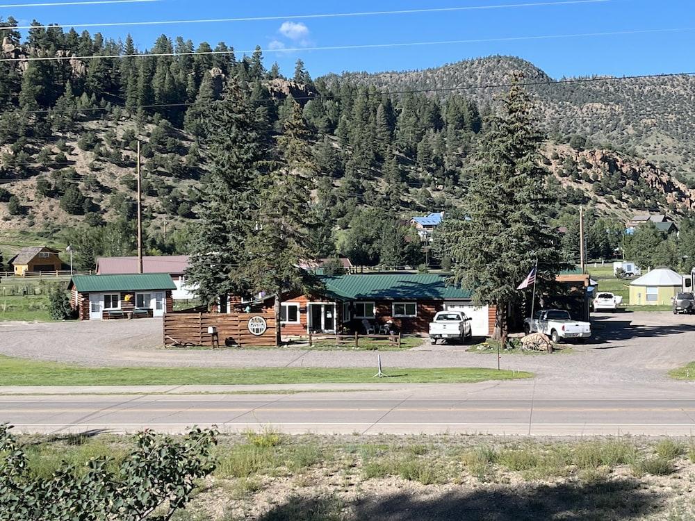 Aspen Ridge Cabins — hotel in South Fork