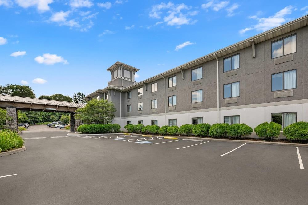 Sleep Inn Boone University Area photo 31