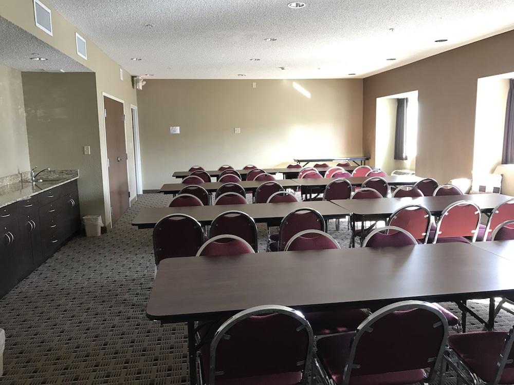 Microtel Inn & Suites by Wyndham Mansfield photo 34