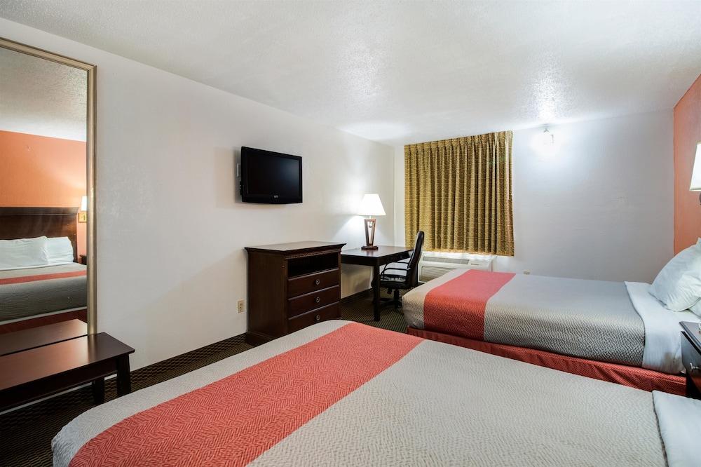 Motel 6 Marion, IL photo 18