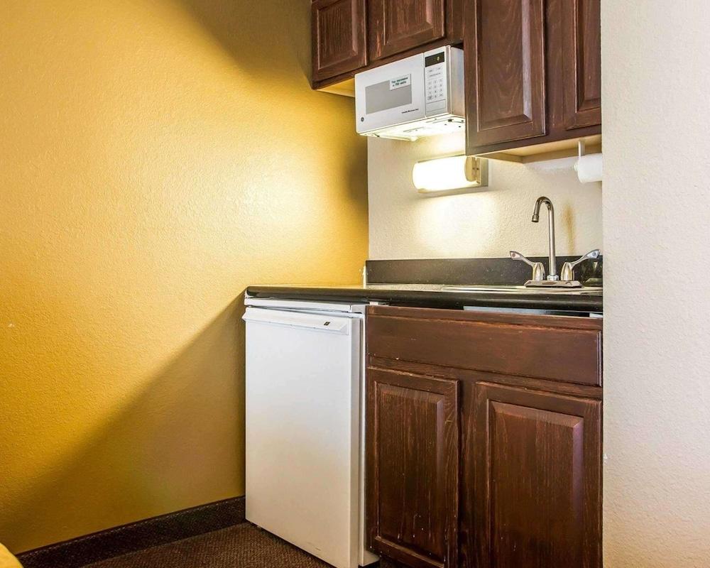 Quality Inn & Suites Middletown - Franklin photo 12