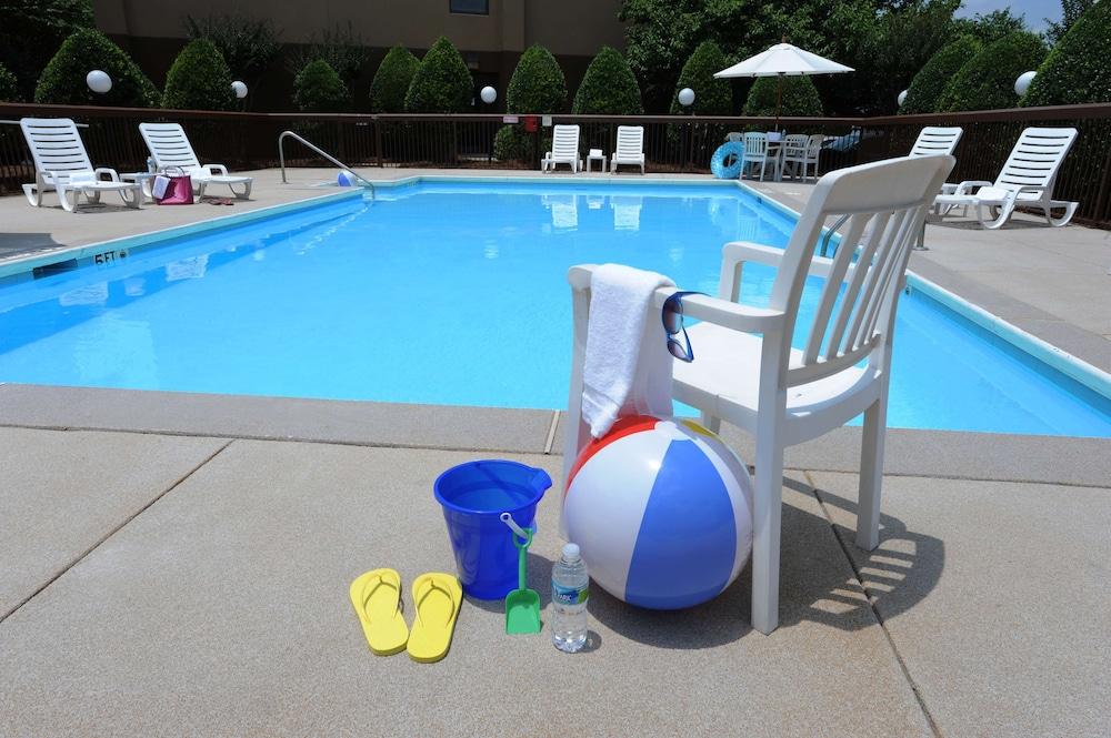 Hampton Inn Southlake photo 14
