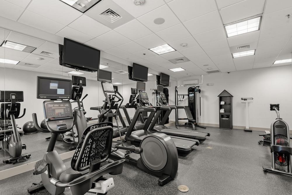 Holiday Inn Express & Suites Gonzales by IHG photo 17