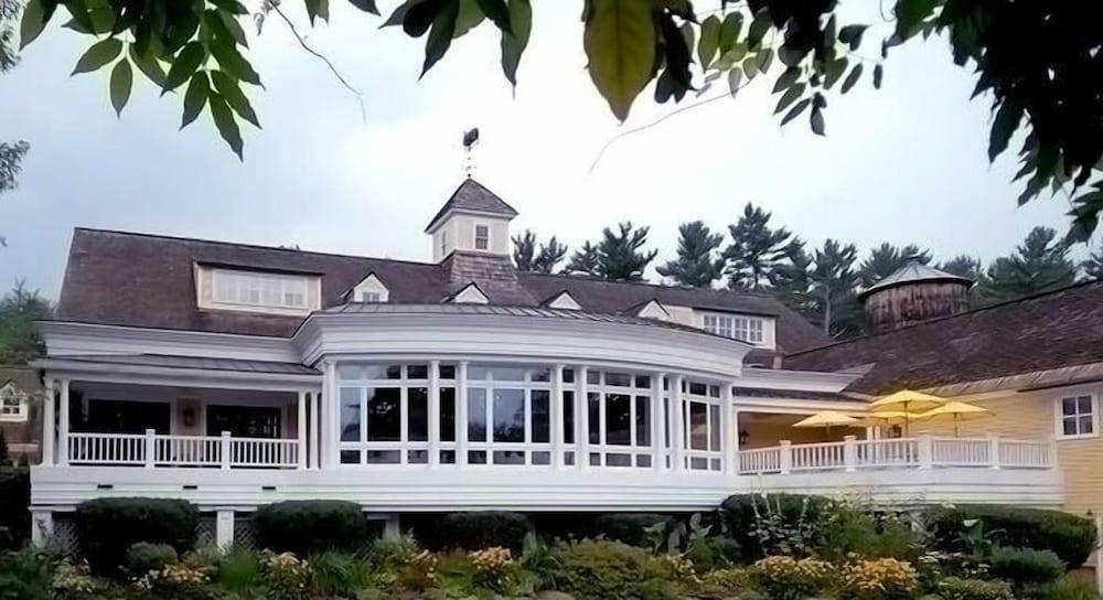 The Grand at Bedford Village Inn photo 26