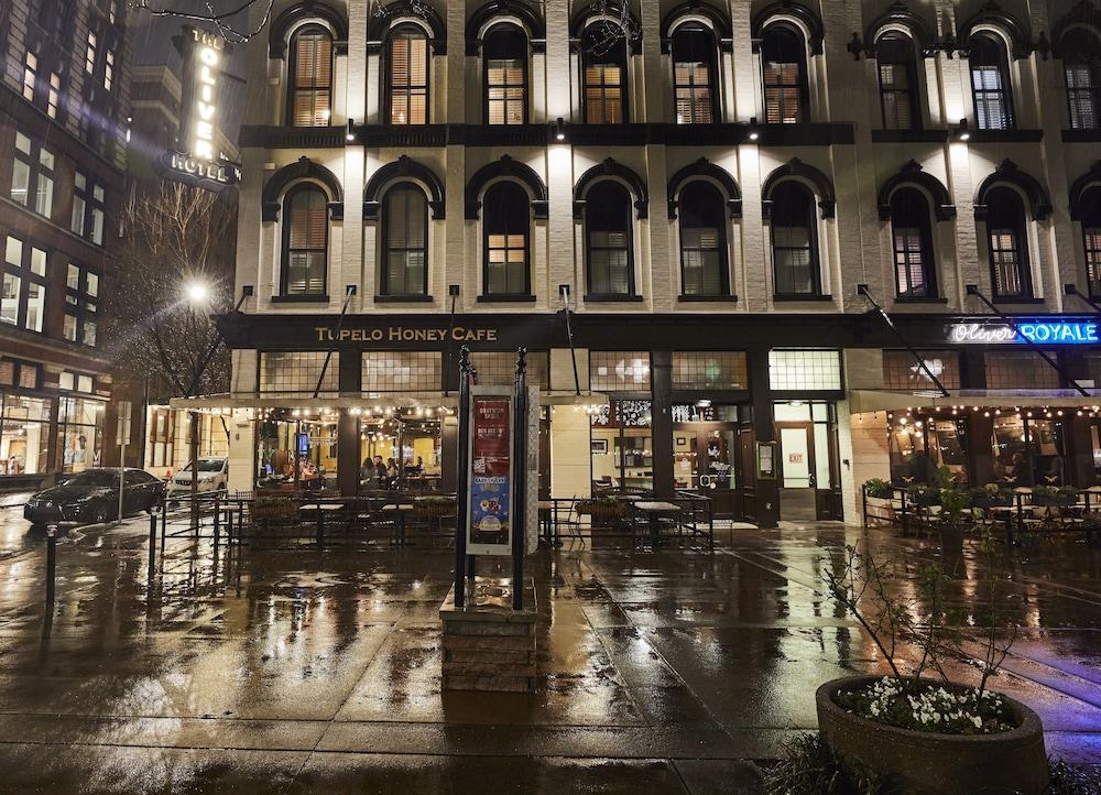 The Oliver Hotel photo 7