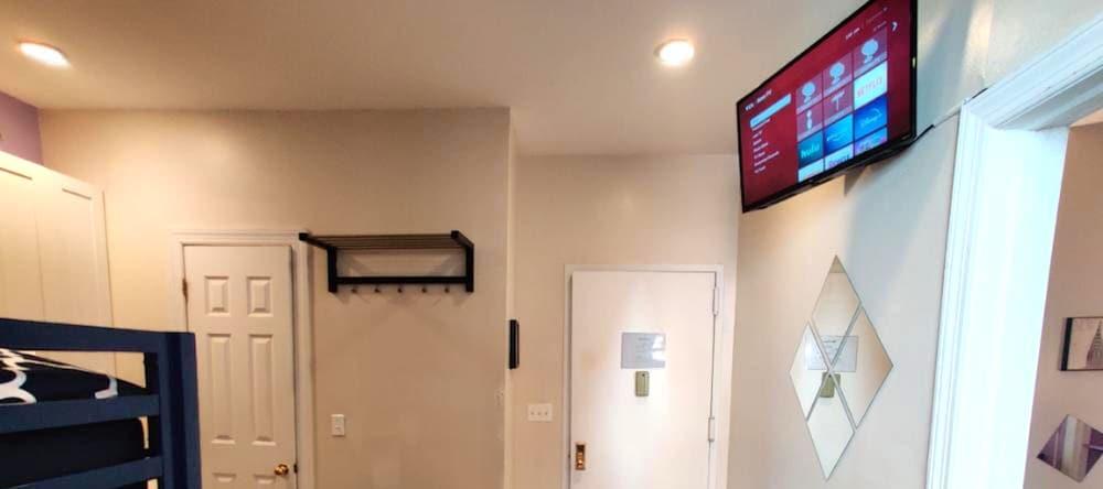 Macy Empire Apartments photo 7