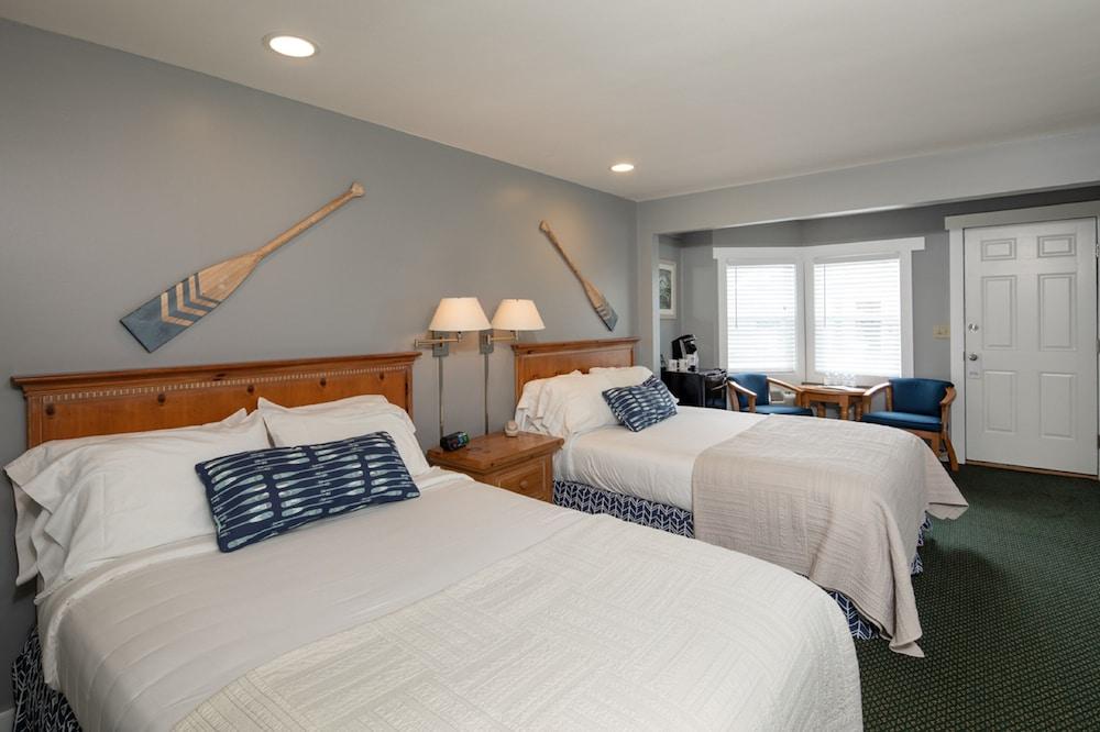 Glen Cove Inn & Suites photo 30