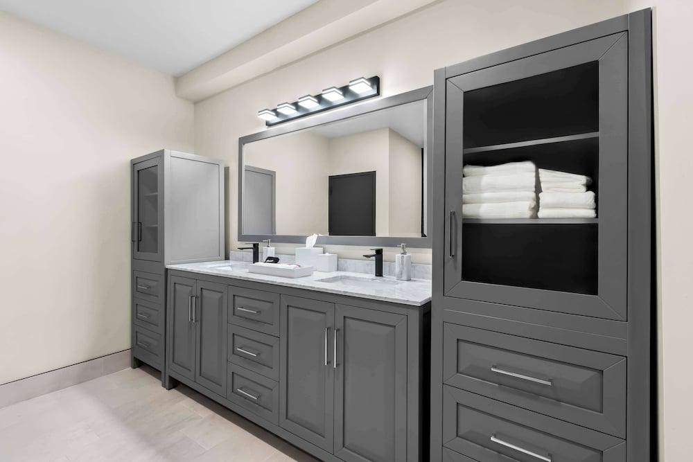Latitude Suites Tinton Falls, part of Unscripted by Hyatt photo 29