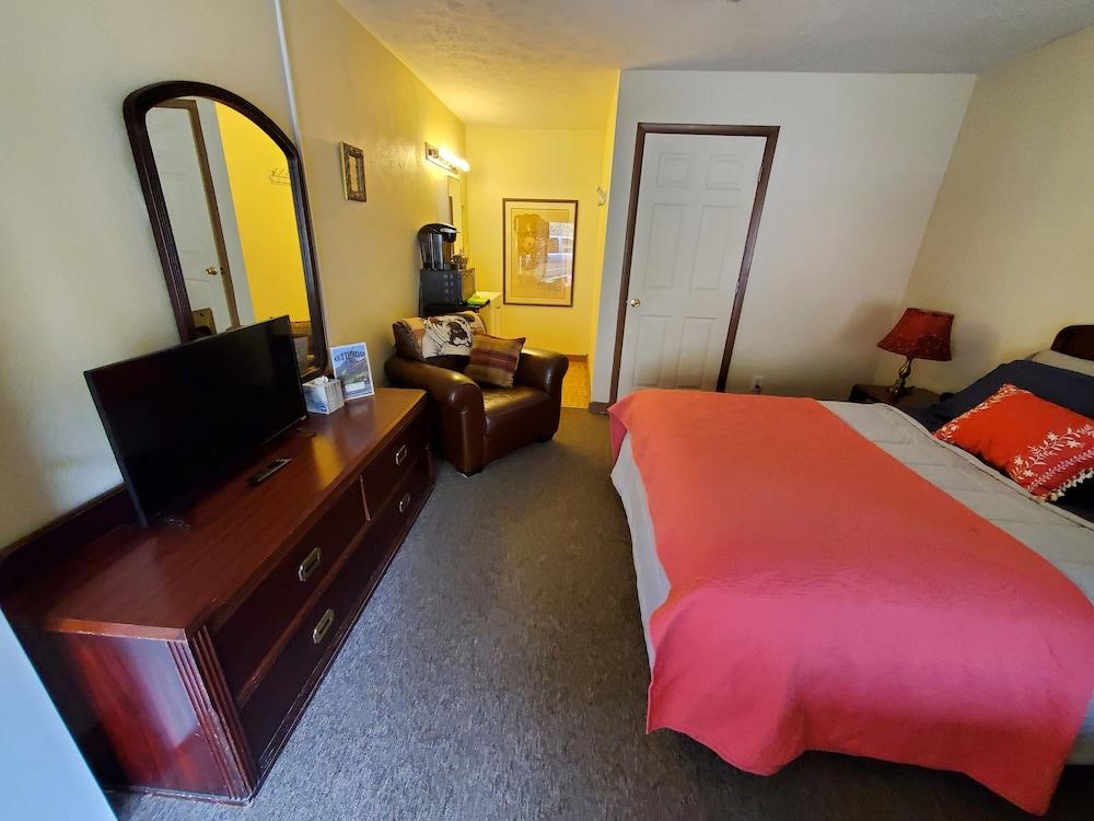 Kenosha Lodge photo 16