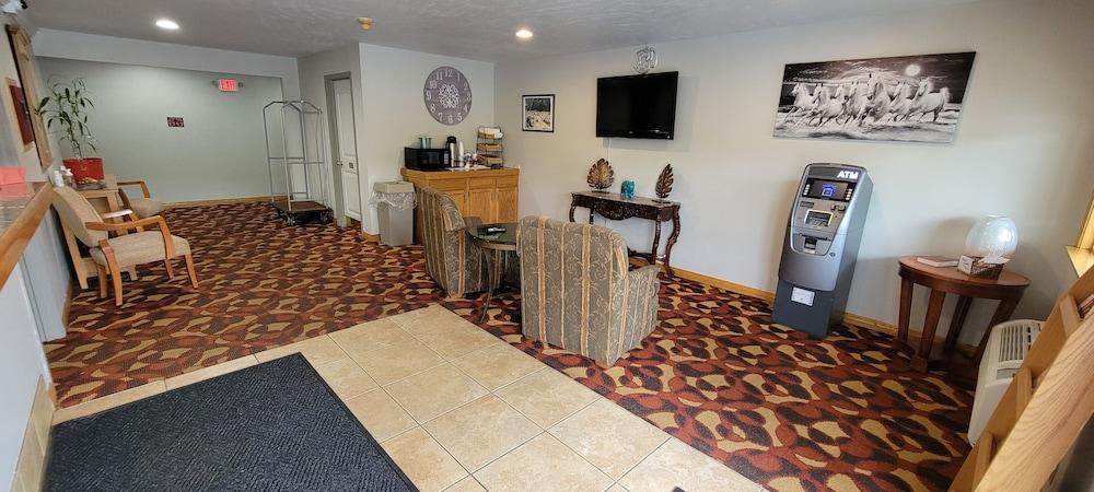 Mountaineer Inn photo 6