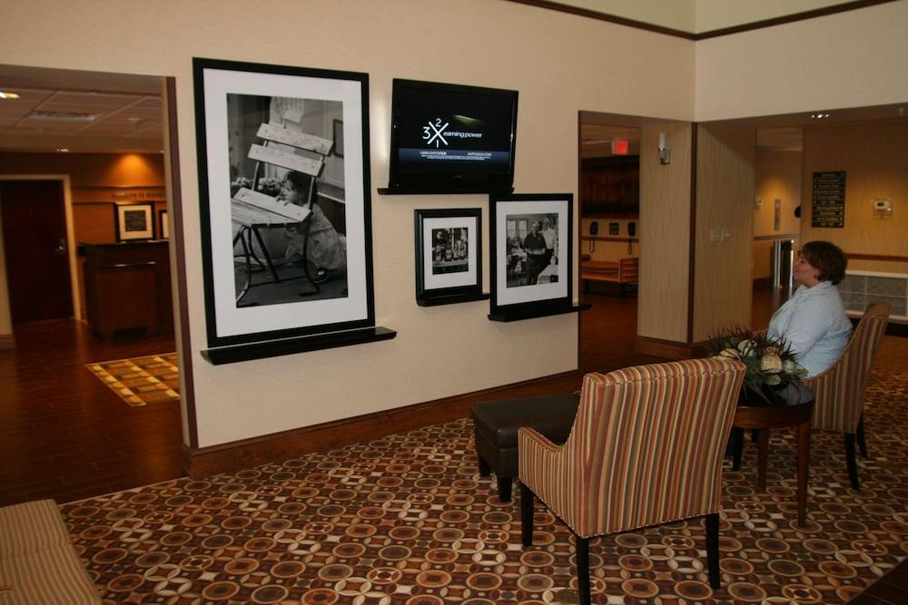 Hampton Inn & Suites Morgan City photo 19