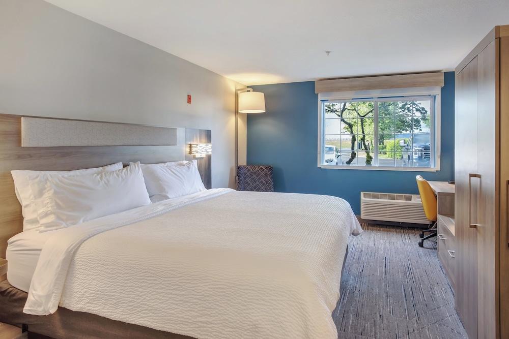 Holiday Inn Express Portland East - Troutdale by IHG photo 9