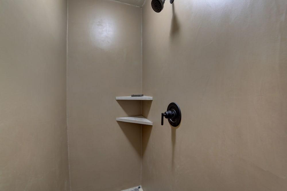 The Gonzo Inn photo 50
