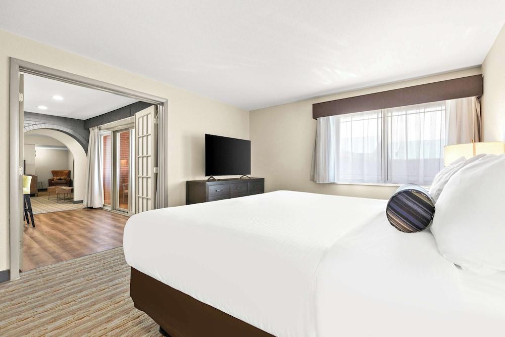 Best Western Downtown Casper Hotel photo 12