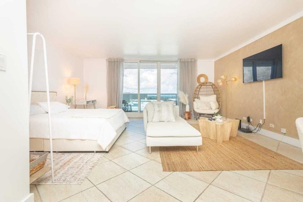 Ocean View Luxury Condo photo 99